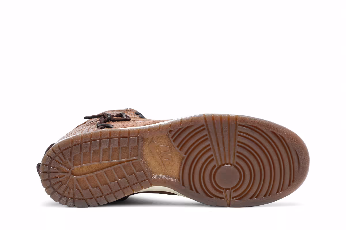 Bodega x Nike Dunk High Fauna Brown, view 5