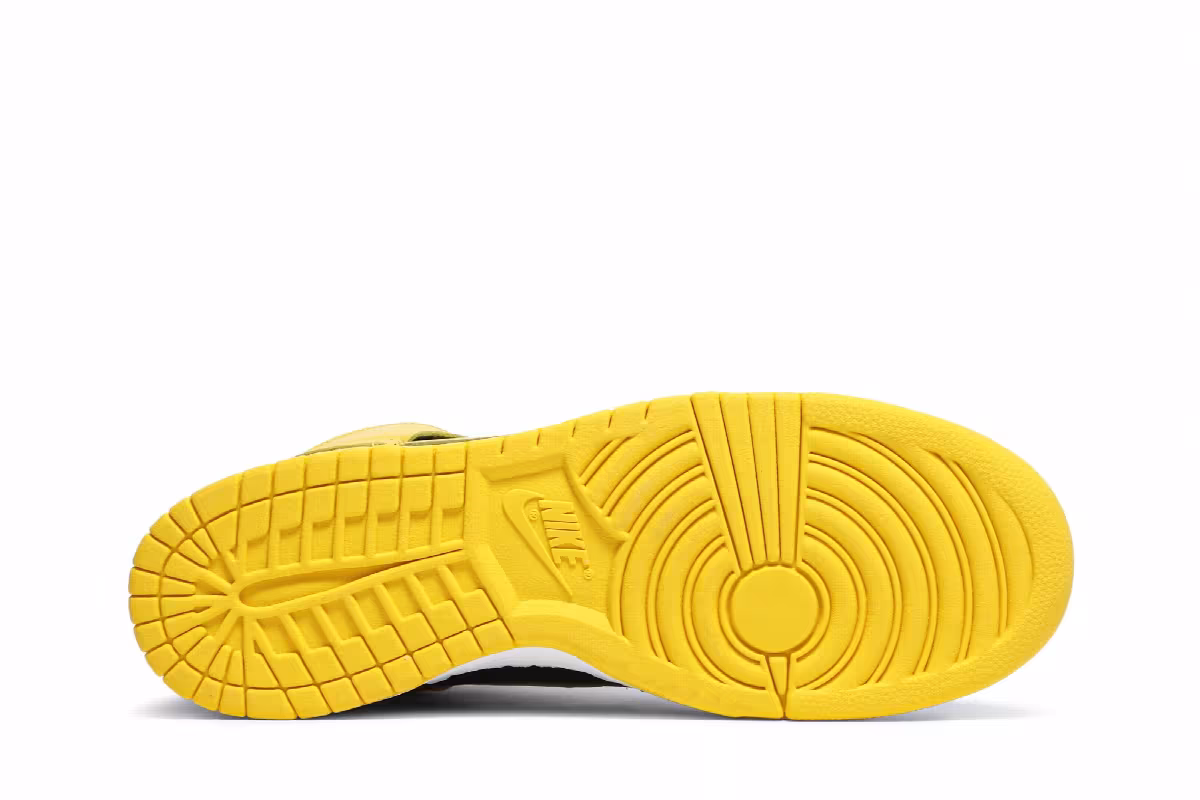 Nike Dunk High SP Iowa 2020, view 5