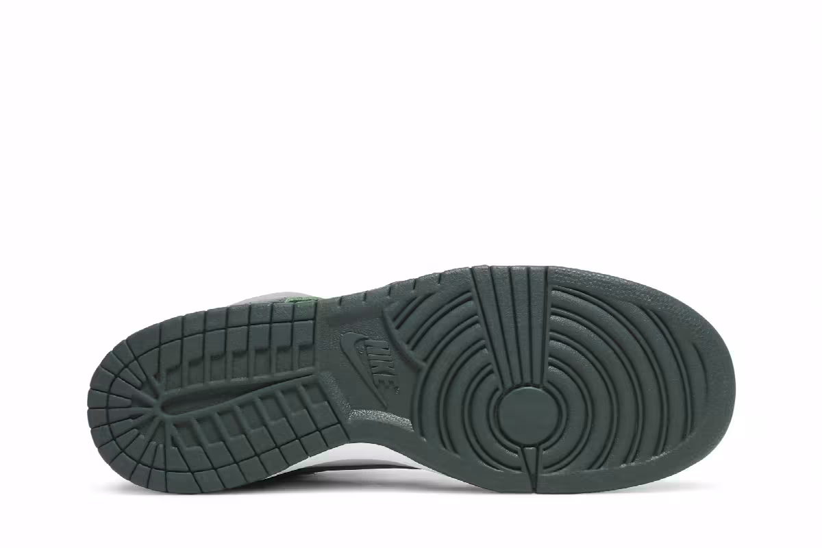 Nike Dunk High SP Spartan Green, view 5
