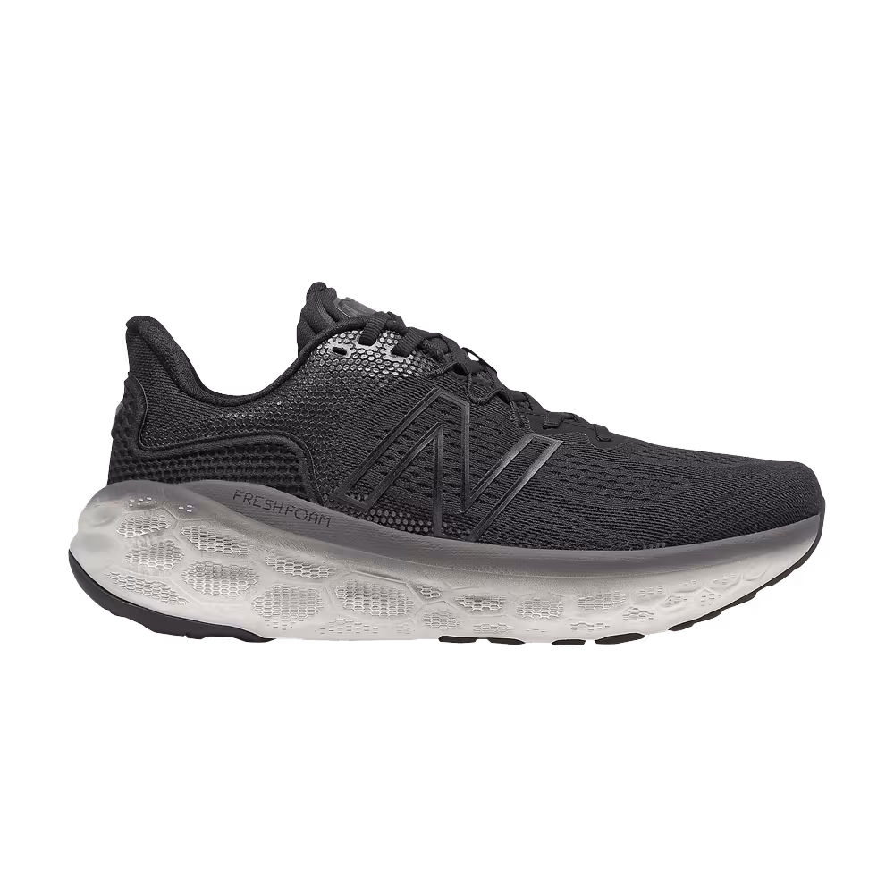 New Balance Fresh Foam More v3 Black Magnet