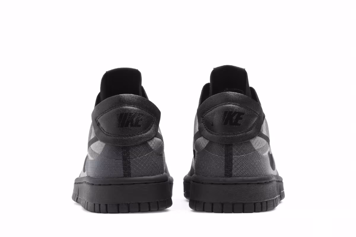 Comme des Garçons x Nike Women's Dunk Low Black Clear, view 7
