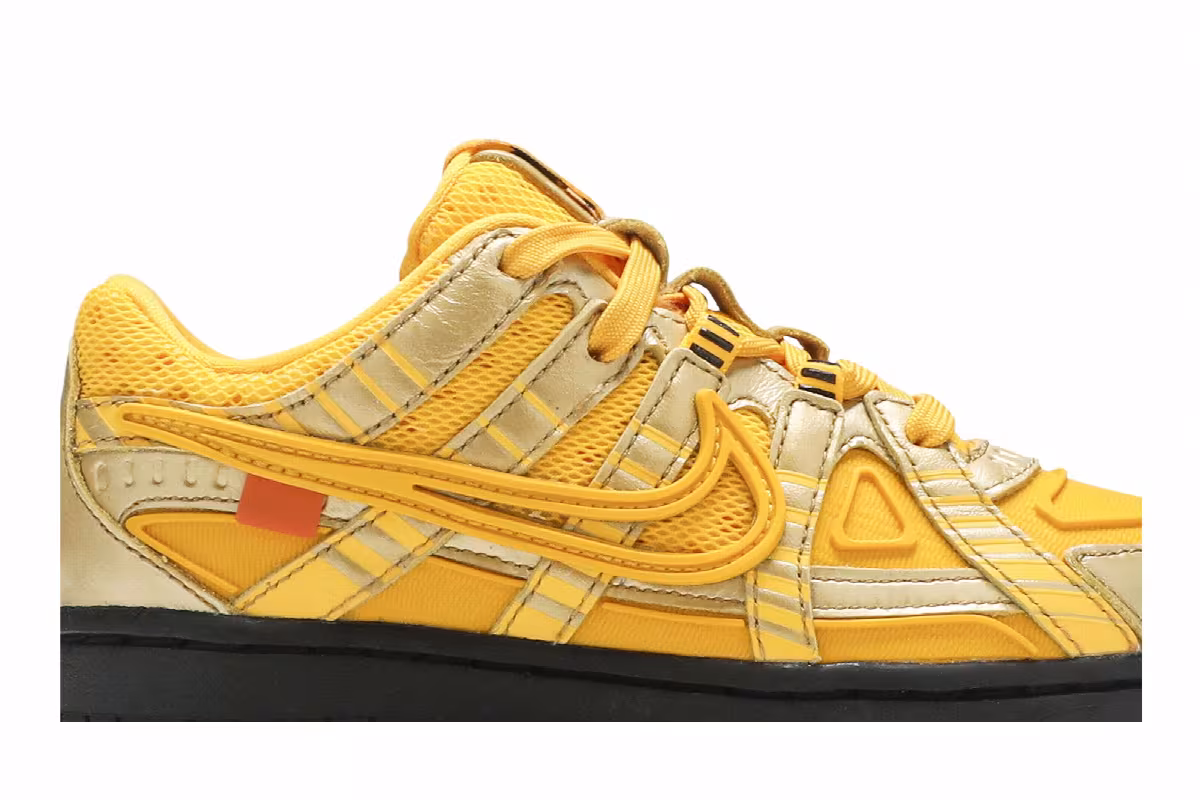Off-White x Nike Rubber Dunk PS University Gold, view 3