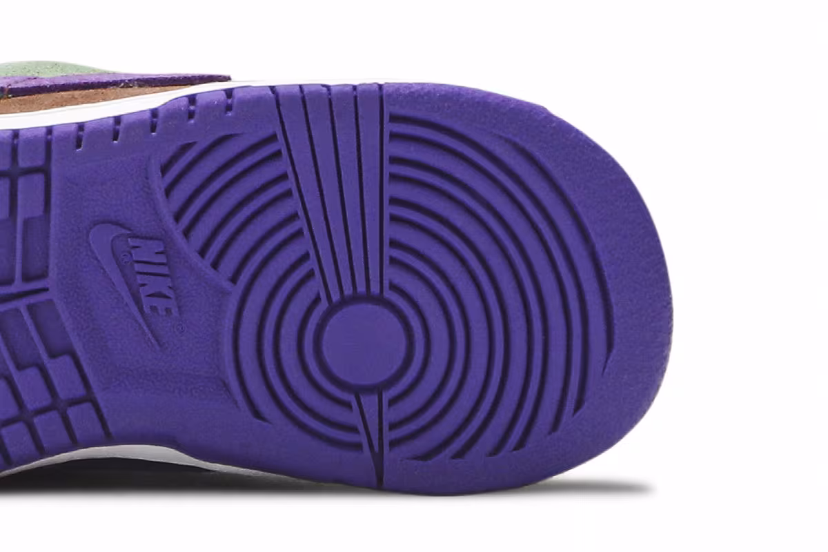 Nike Dunk Low SP TD Veneer, view 6