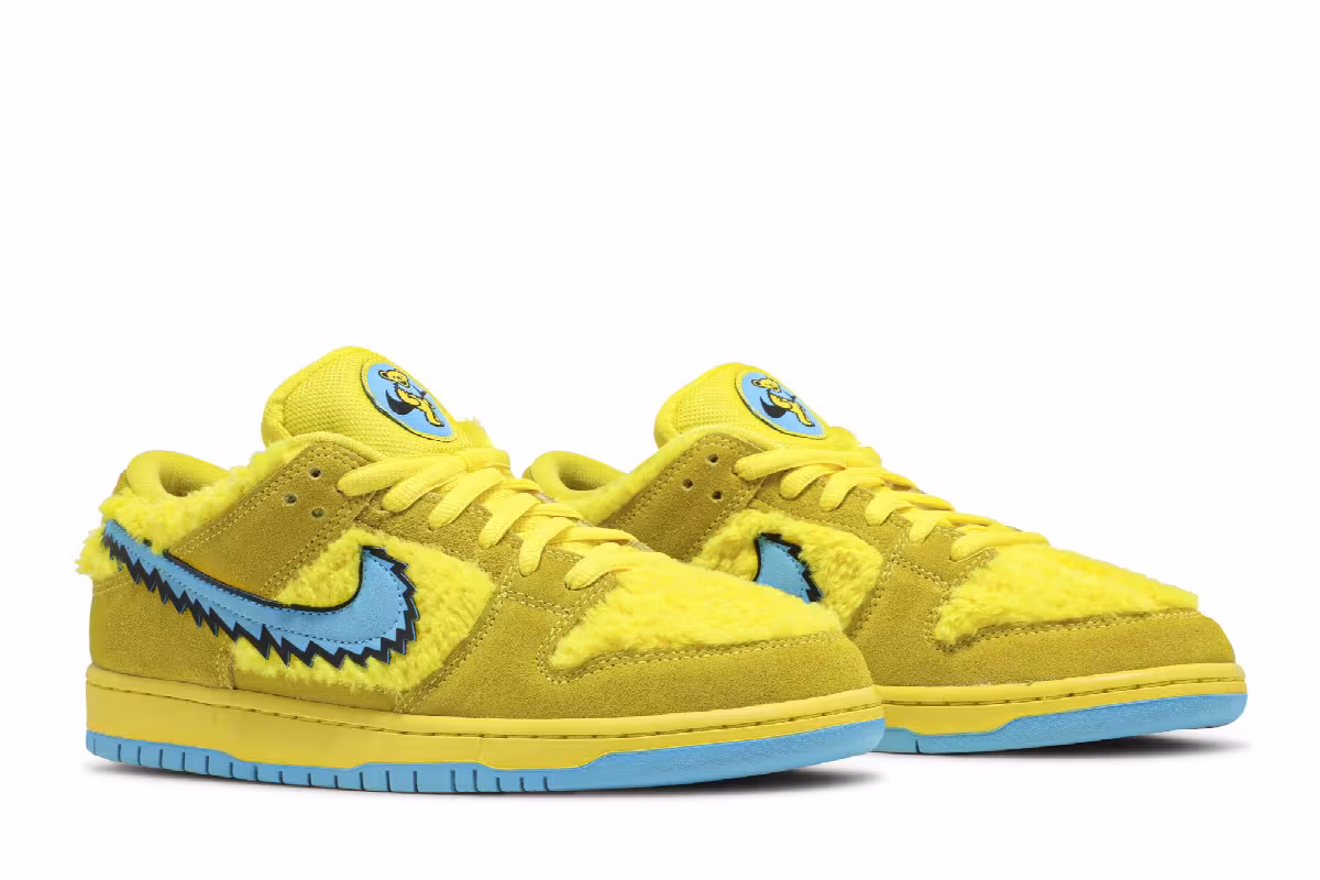 Grateful Dead x Nike Dunk Low SB Yellow Bear, view 9