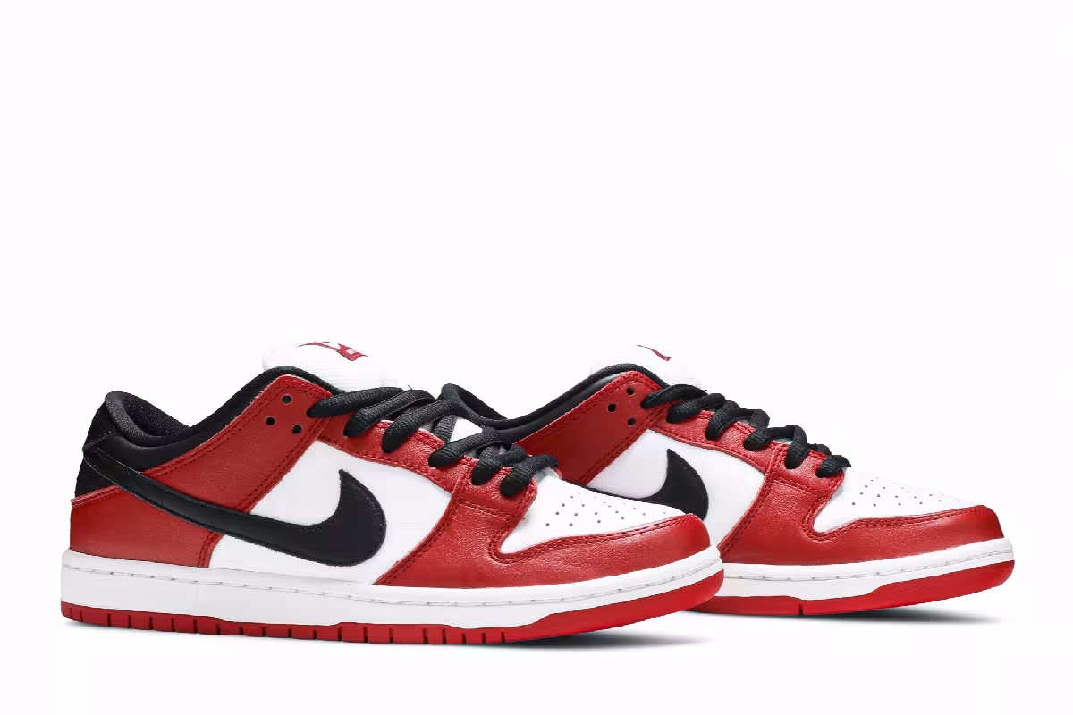 Nike Dunk Low SB J-Pack Chicago, view 9