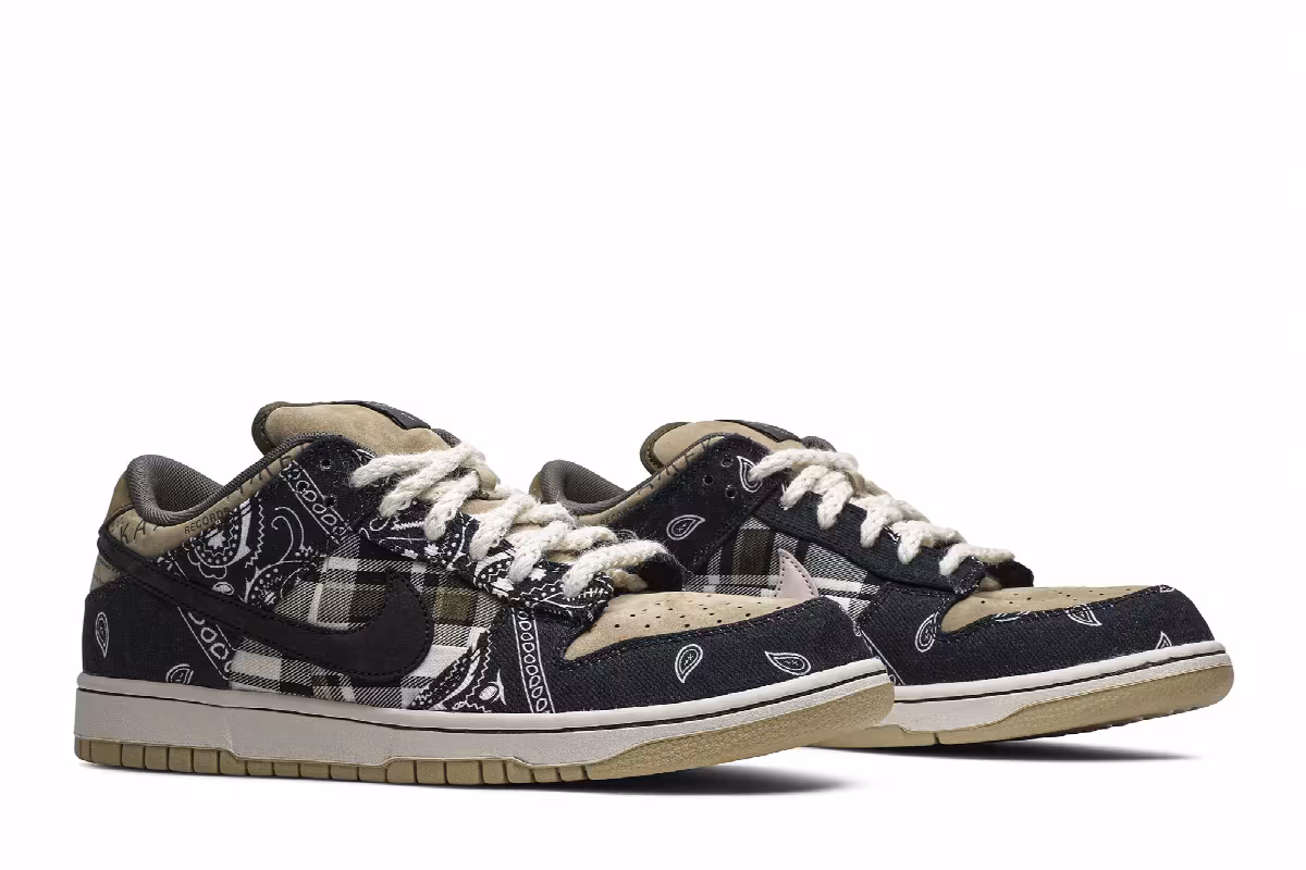Travis Scott x Nike SB Dunk Low PRM QS Cactus Jack, view 9