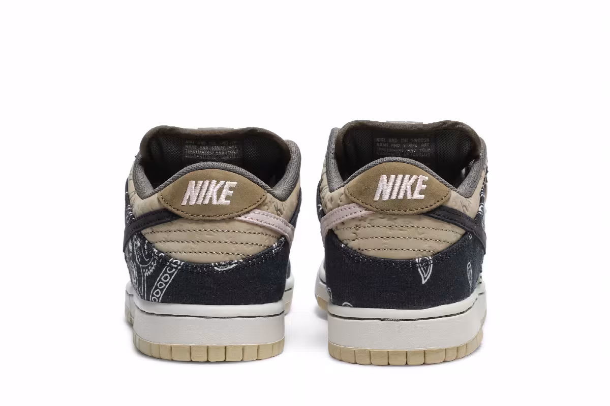 Travis Scott x Nike Dunk Low PRM SB QS Cactus Jack, view 7