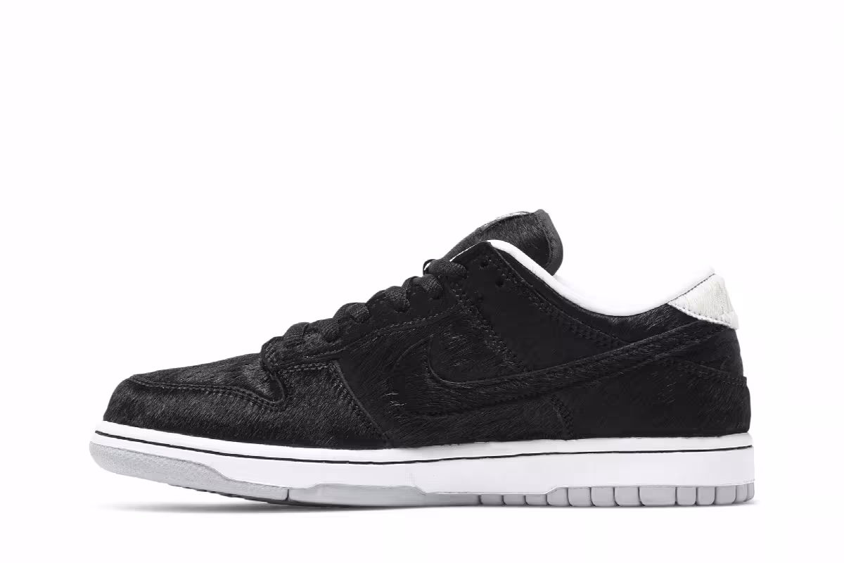 Medicom Toy x Nike Dunk Low SB BE@RBRICK, view 4