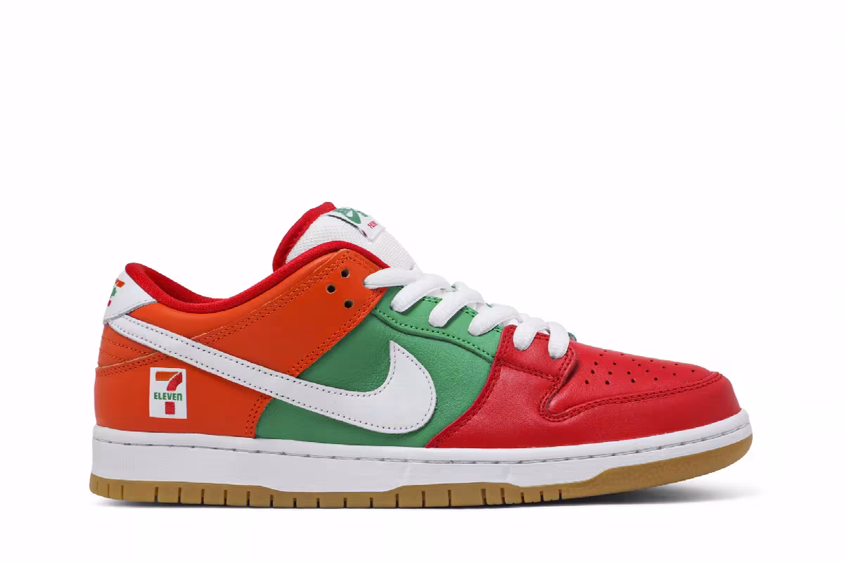 7-Eleven x Nike Dunk Low SB Orange Pine Red, view 2