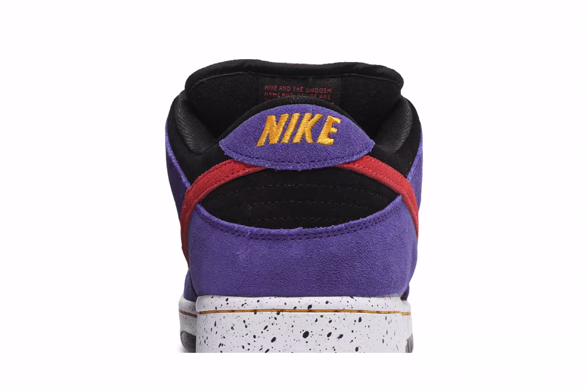 Nike Dunk Low Pro SB ACG Terra, view 8