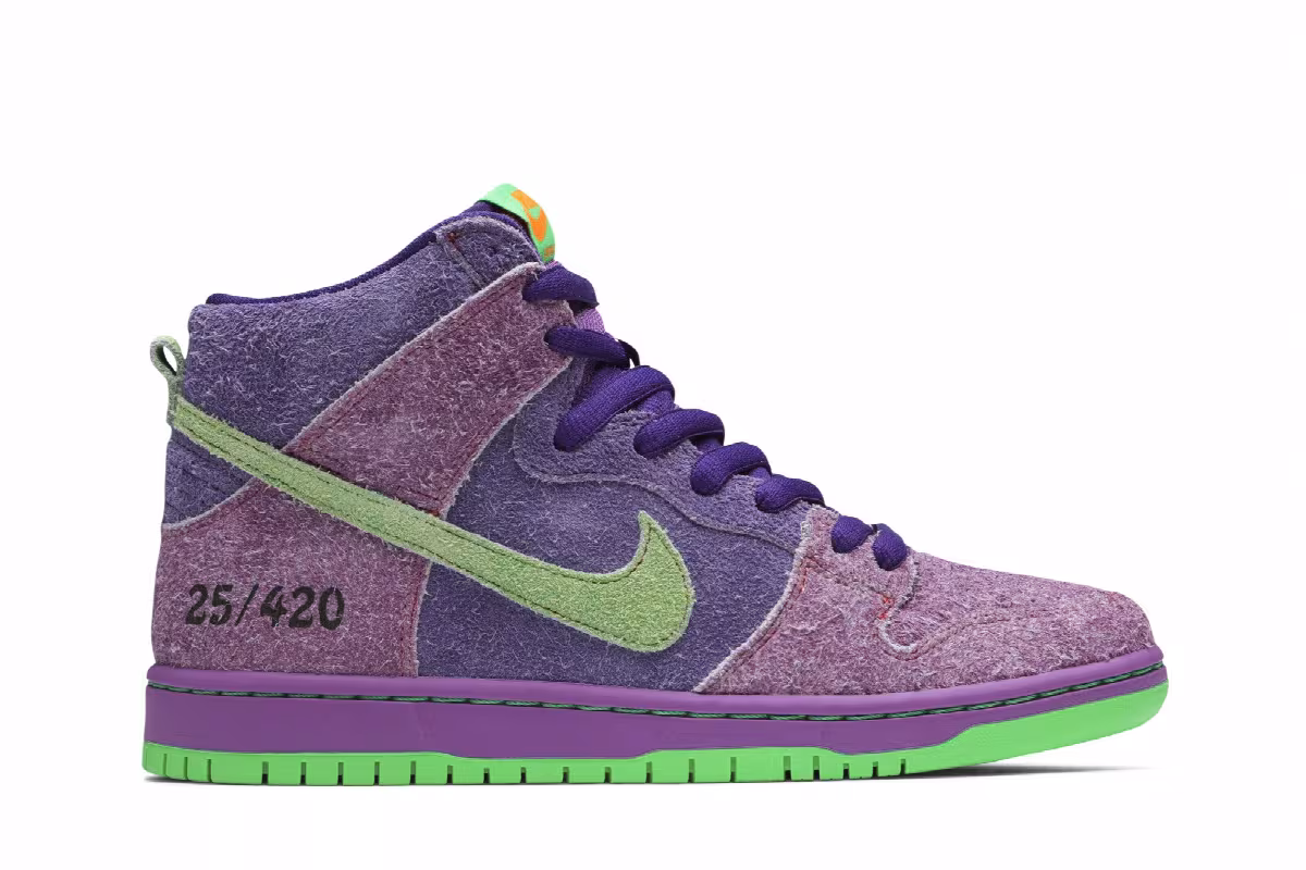 Nike Dunk High Pro SB Reverse Skunk, view 2