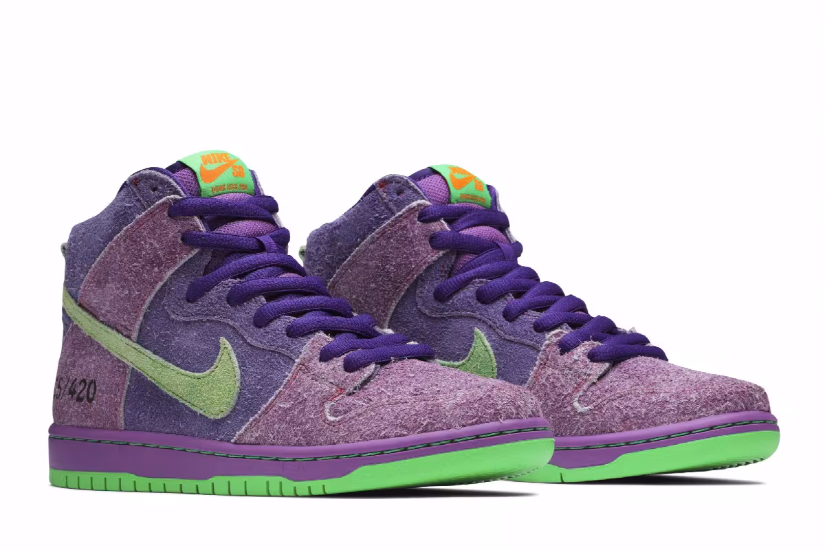 Nike Dunk High Pro SB Reverse Skunk, view 9