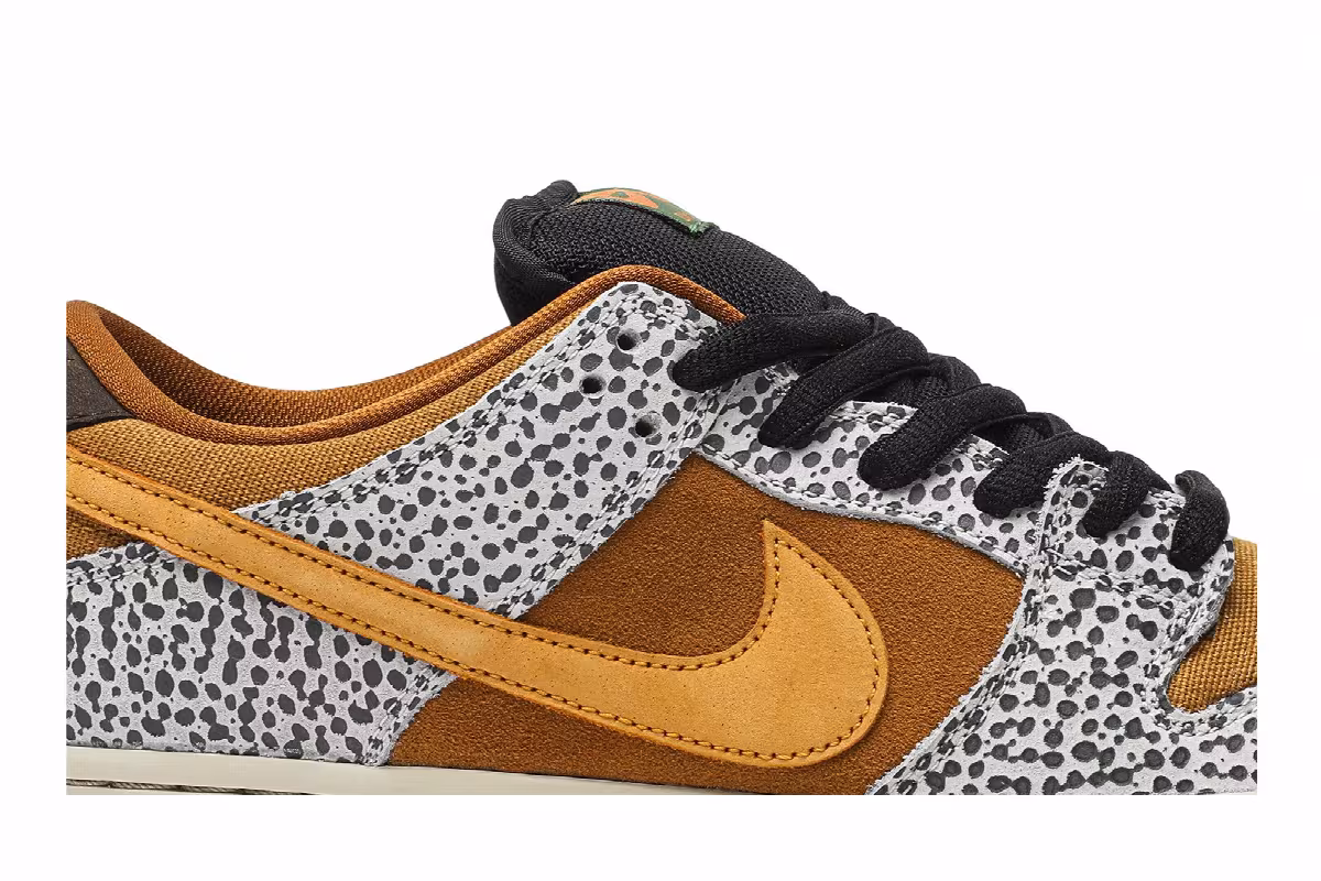 Nike Men's Dunk Low Pro SB Safari, view 3