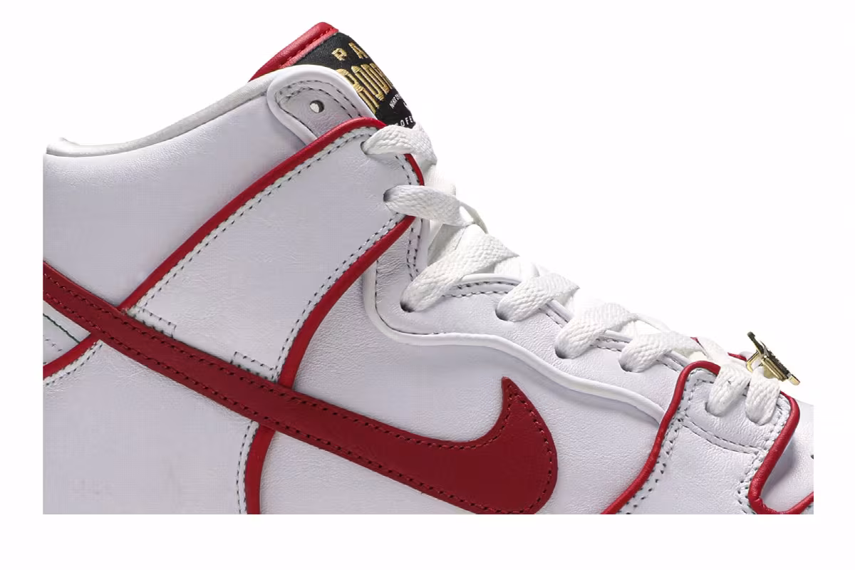Paul Rodriguez x Nike Dunk High Premium SB Boxing, view 3
