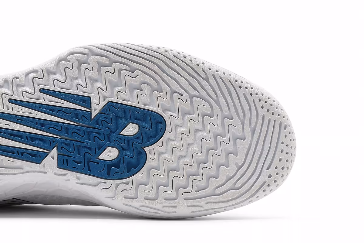 New Balance Fresh Foam X LAV v2 White Laser Blue, view 6