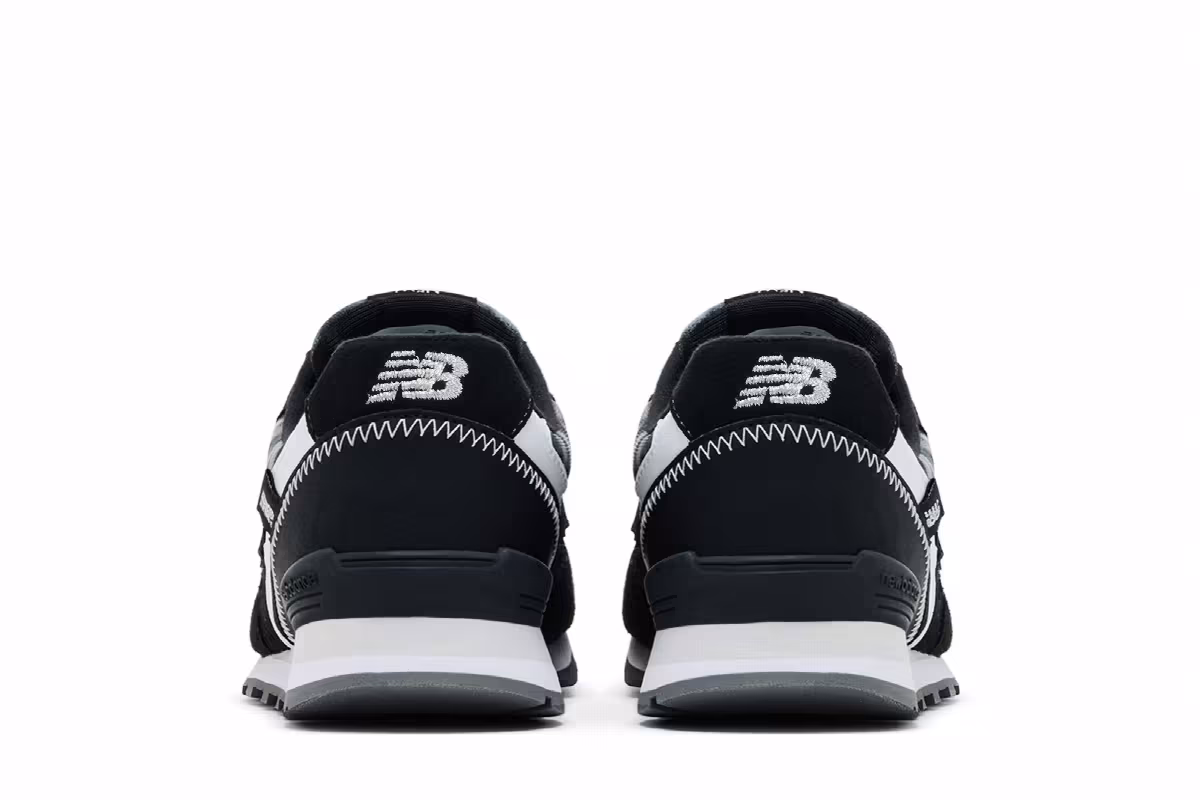 New Balance Women's 996v2 Black White, view 7