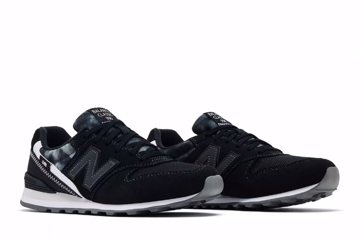 New Balance Women's 996v2 Black White, view 9
