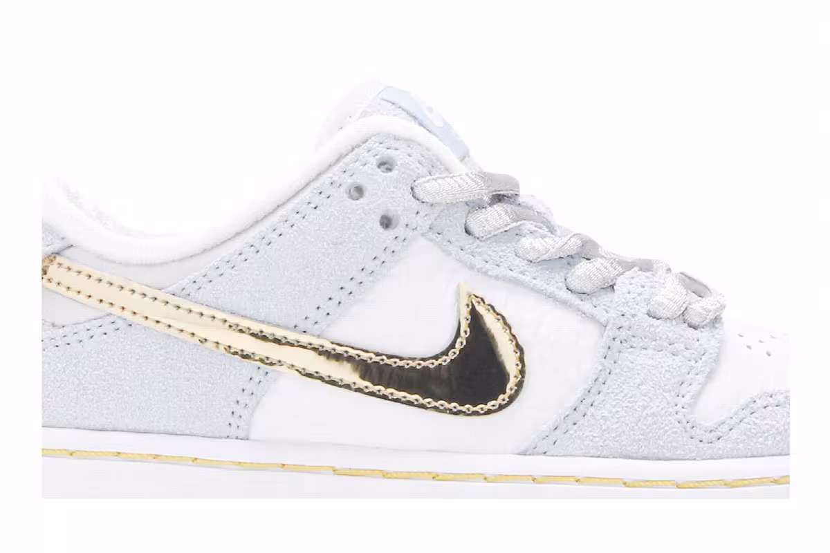 Sean Cliver x Nike Dunk Low SB PS Holiday Special, view 3