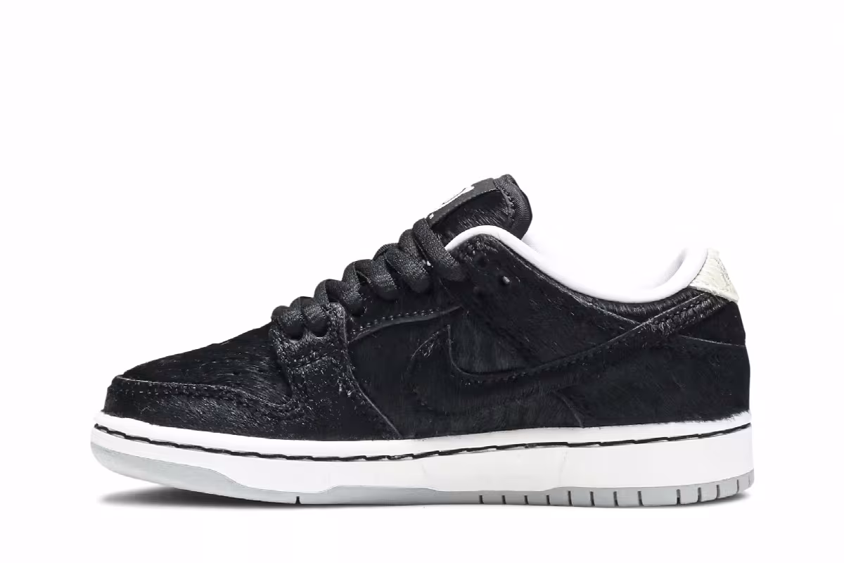 Medicom Toy x Nike Dunk Low SB PS BE@RBRICK, view 4