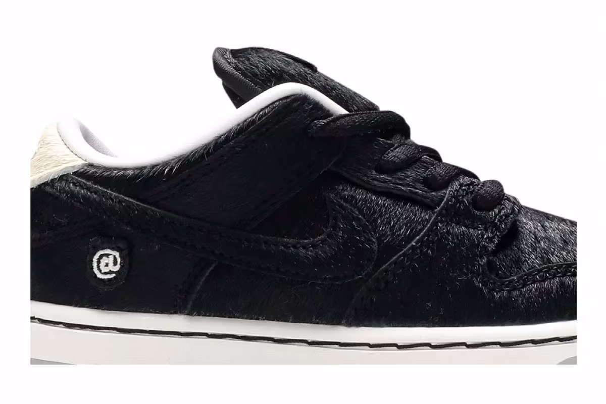 Medicom Toy x Nike Dunk Low SB TD BE@RBRICK, view 3