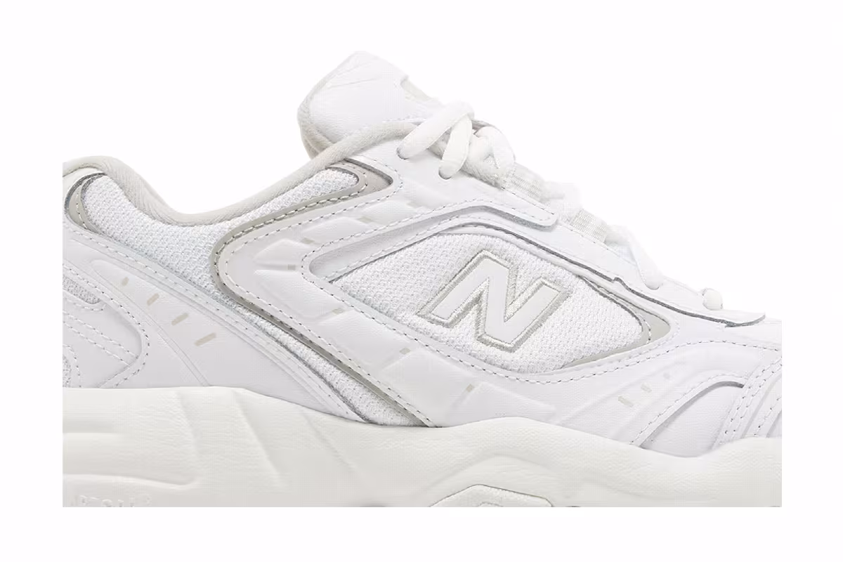 New Balance Women's 452 White Light Cliff Grey, view 3
