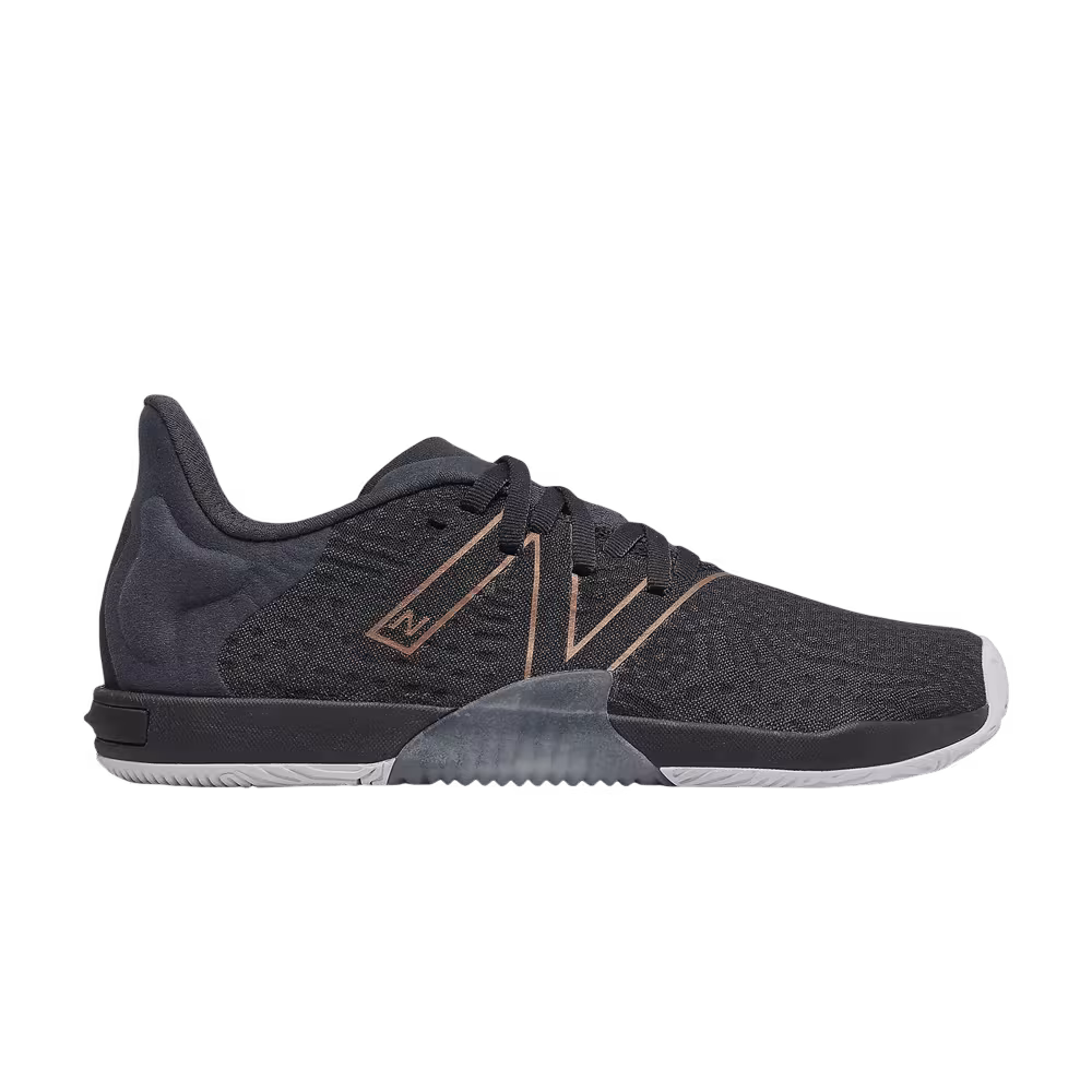 New Balance Women's Minimus TR Black Outerspace