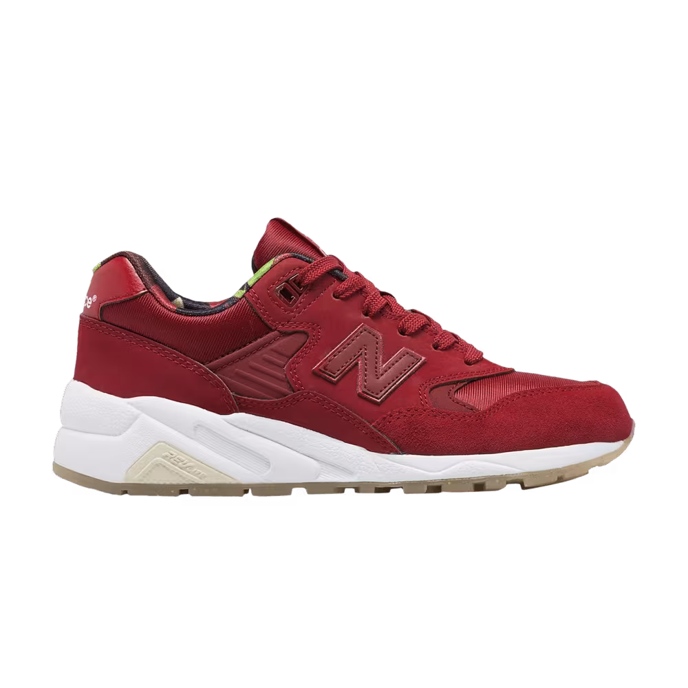New Balance Women's 580 Red