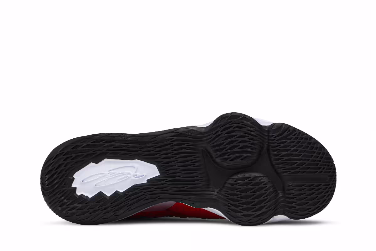 Nike LeBron 17 Air Max Uptempo, view 5