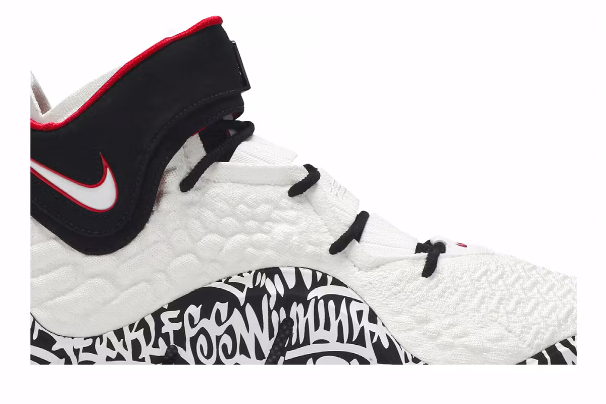 Nike LeBron 17 LeBron 4 Graffiti, view 3
