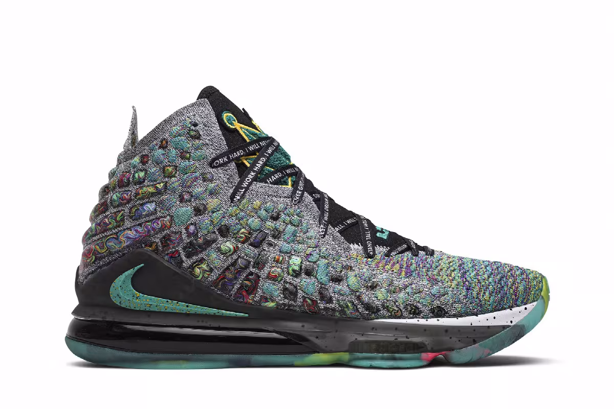 Nike LeBron 17 I Promise, view 2