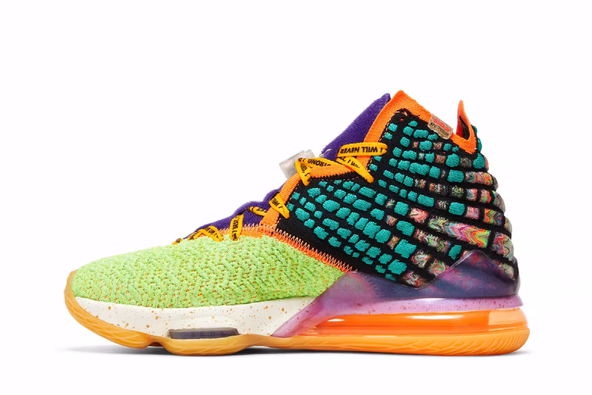 Nike LeBron 17 EP What The, view 4