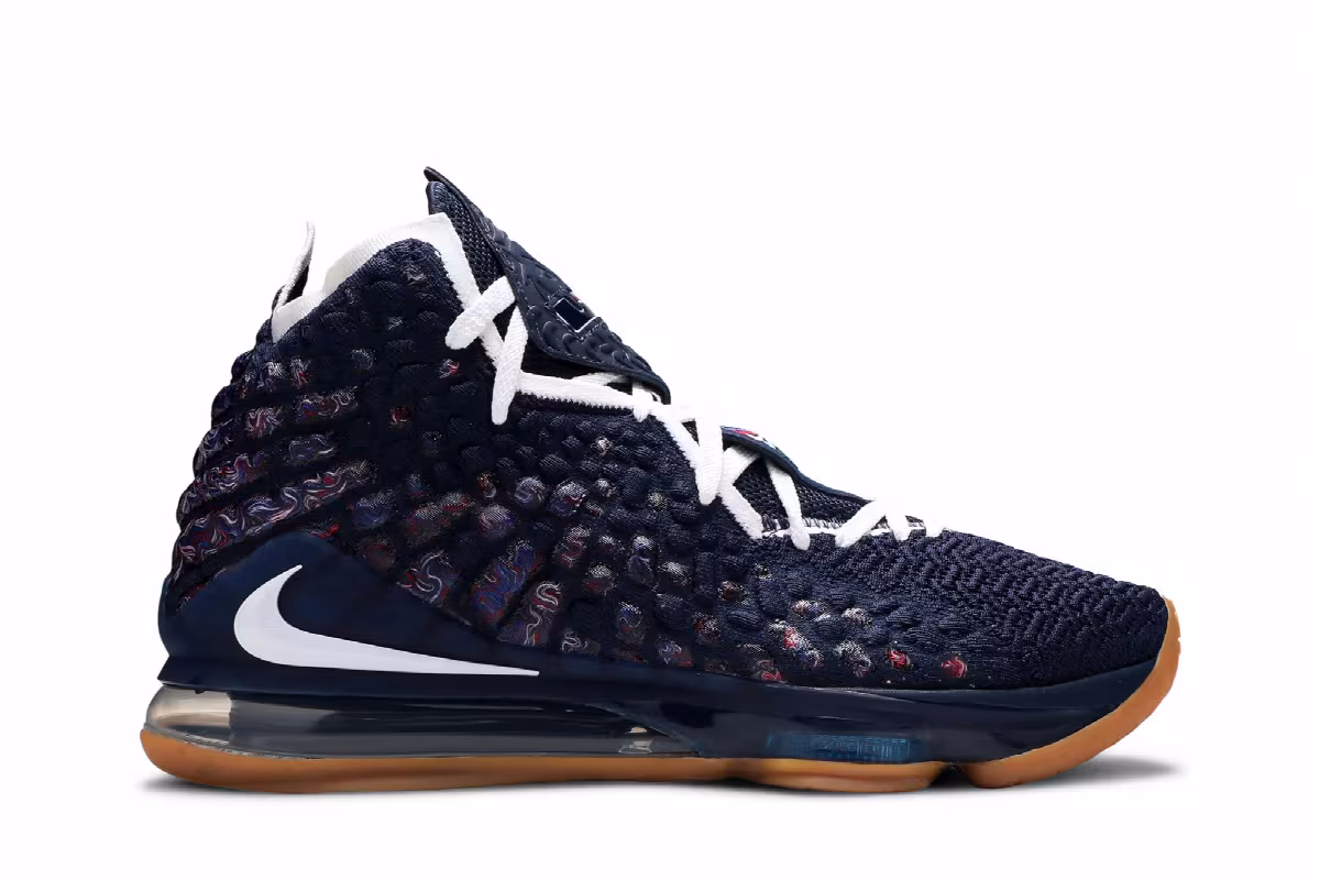 Nike LeBron 17 UConn, view 2