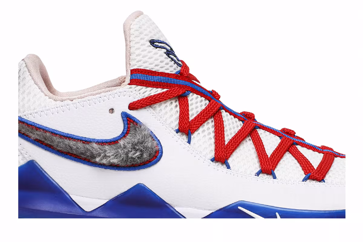 Nike Lebron 17 Low EP Tune Squad, view 3