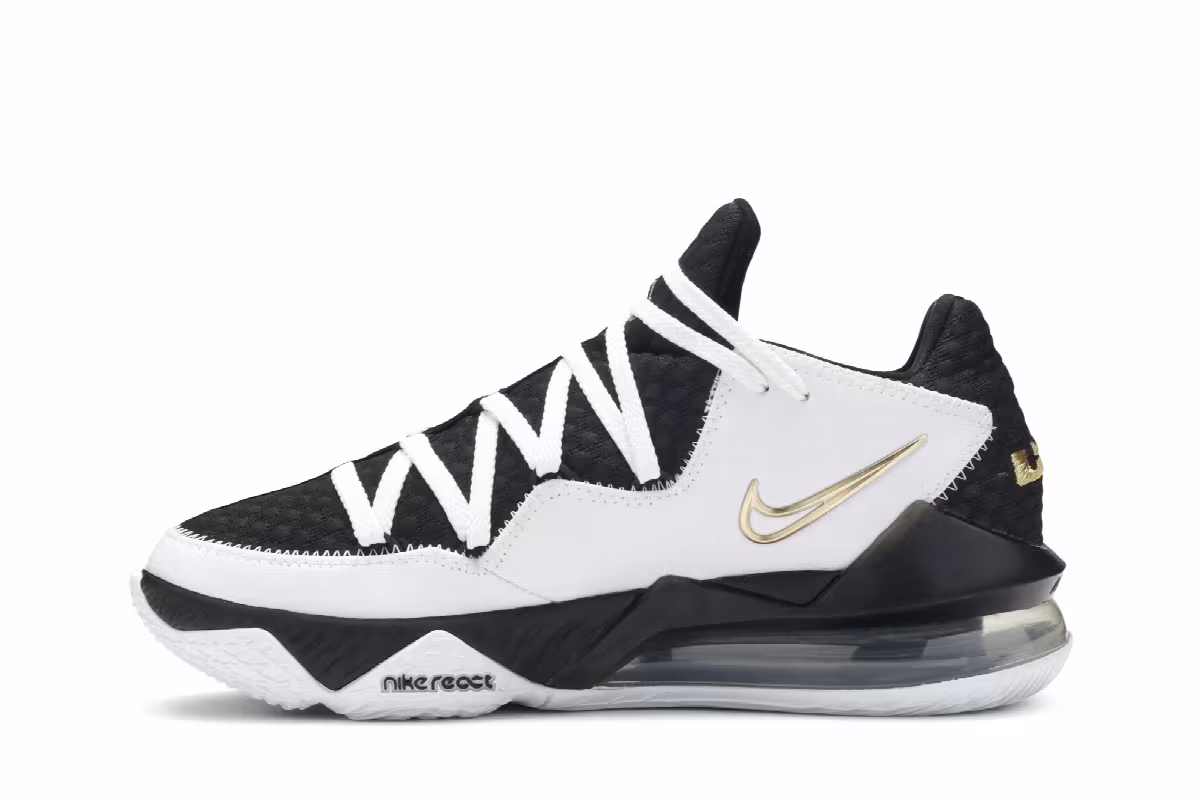 Nike LeBron 17 Low Metallic Gold, view 4