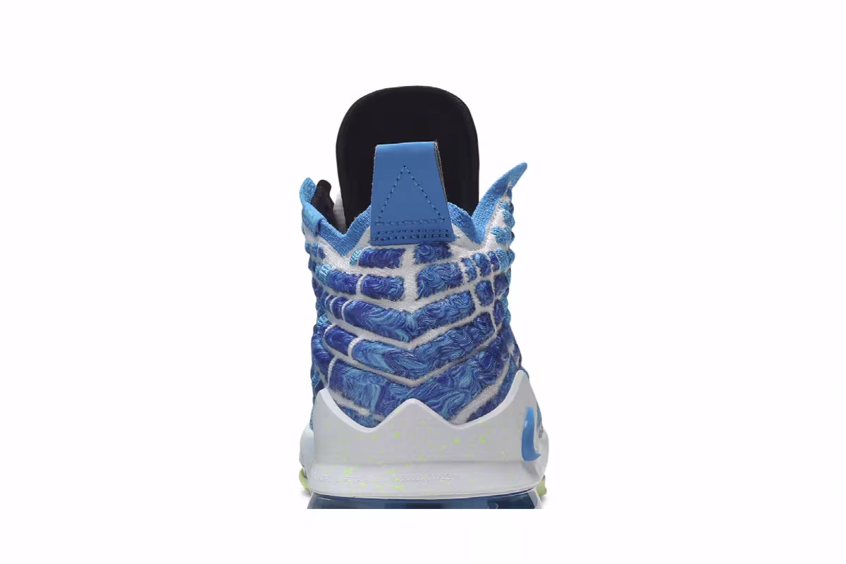 Nike LeBron 17 GS Sprite, view 8
