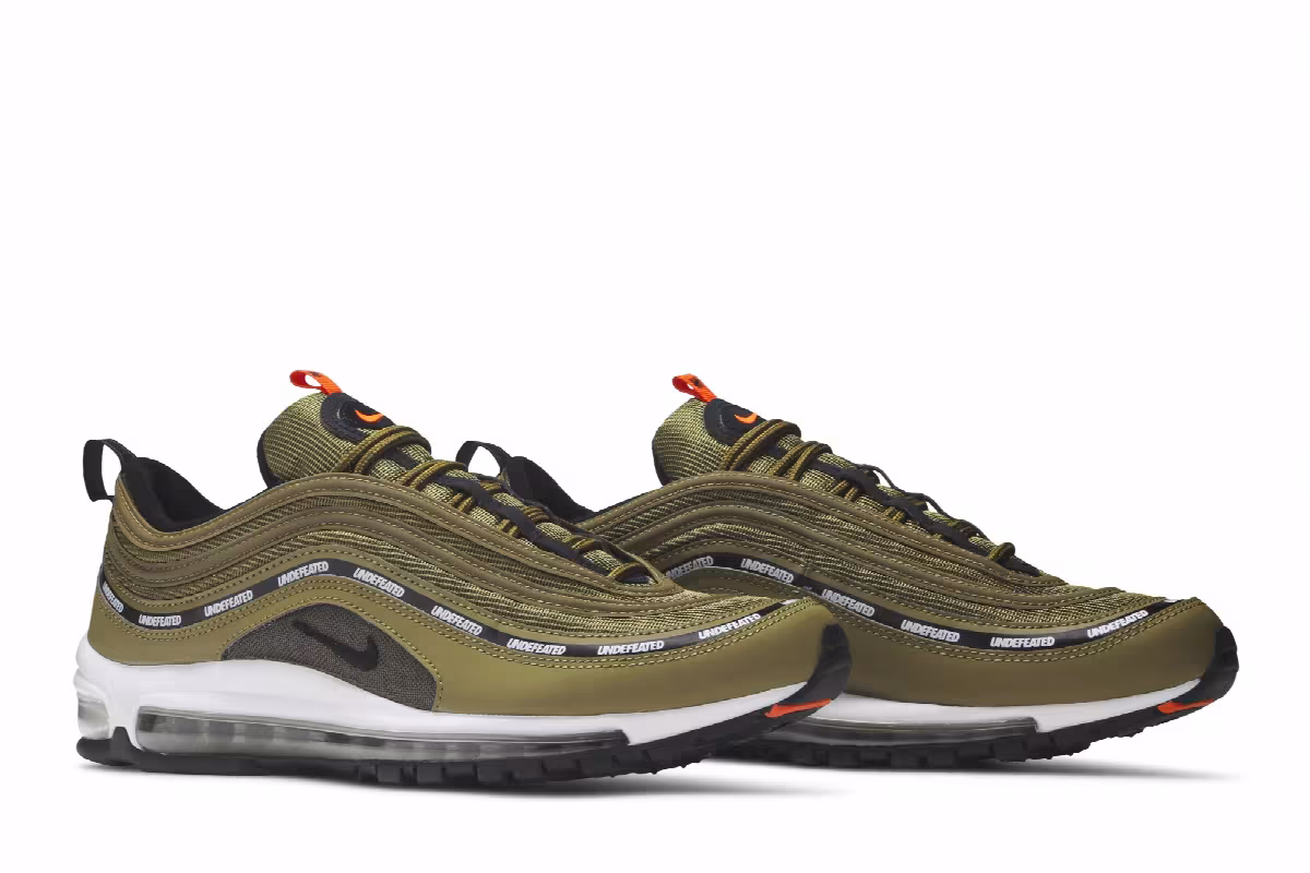 Undefeated x Nike Air Max 97 Militia Green, view 9