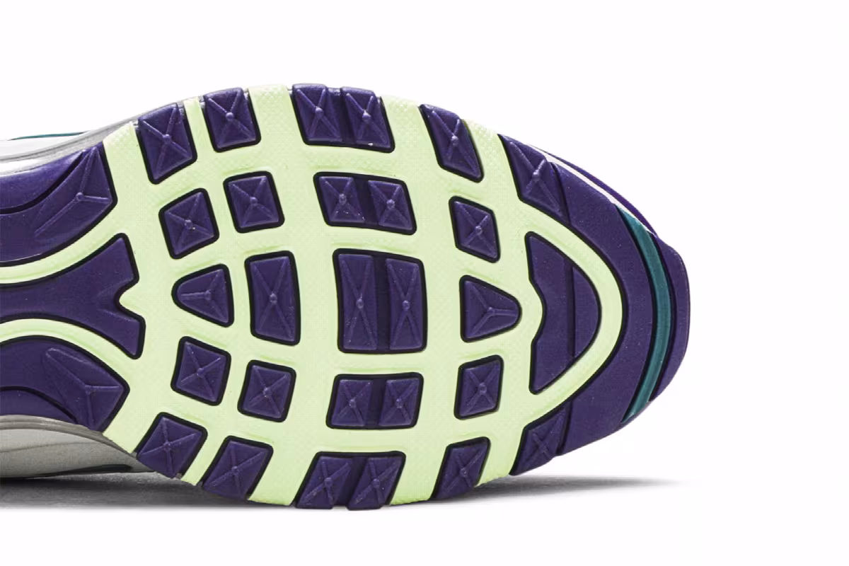 Nike Women's Air Max 97 Hornets, view 6