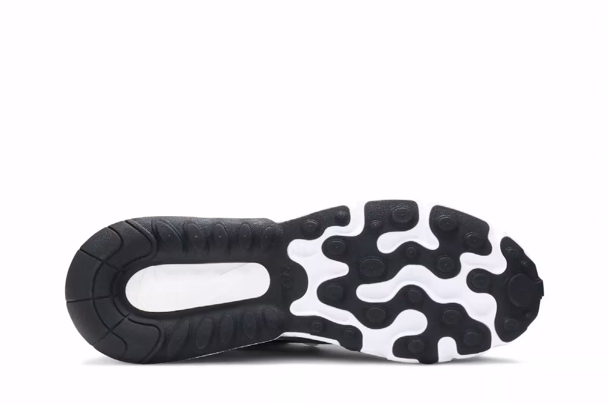 Nike Air Max 270 React Oreo, view 5