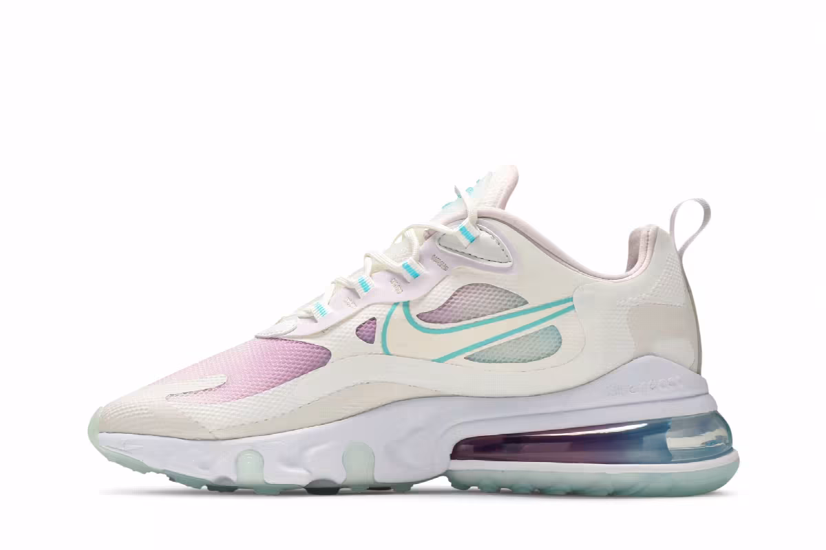 Nike Women's Air Max 270 React SE Light Gradient, view 4