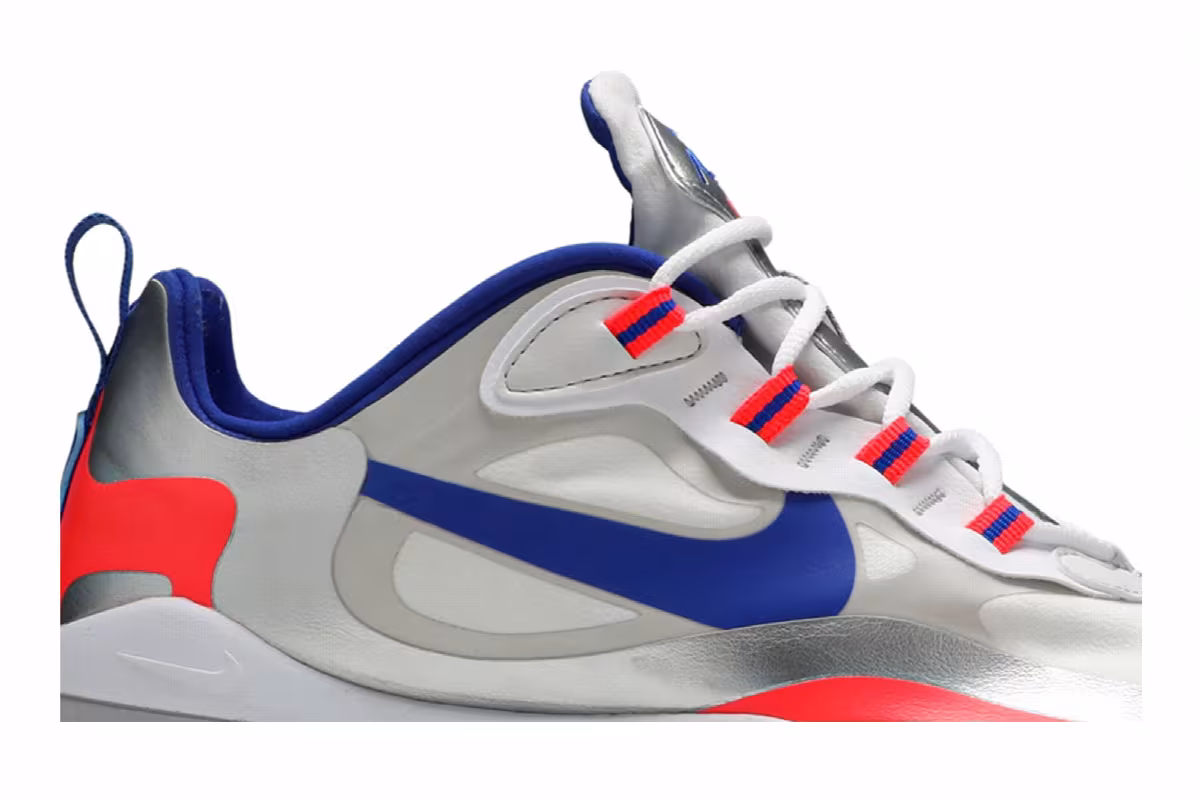Nike Air Max 270 React Knicks, view 3