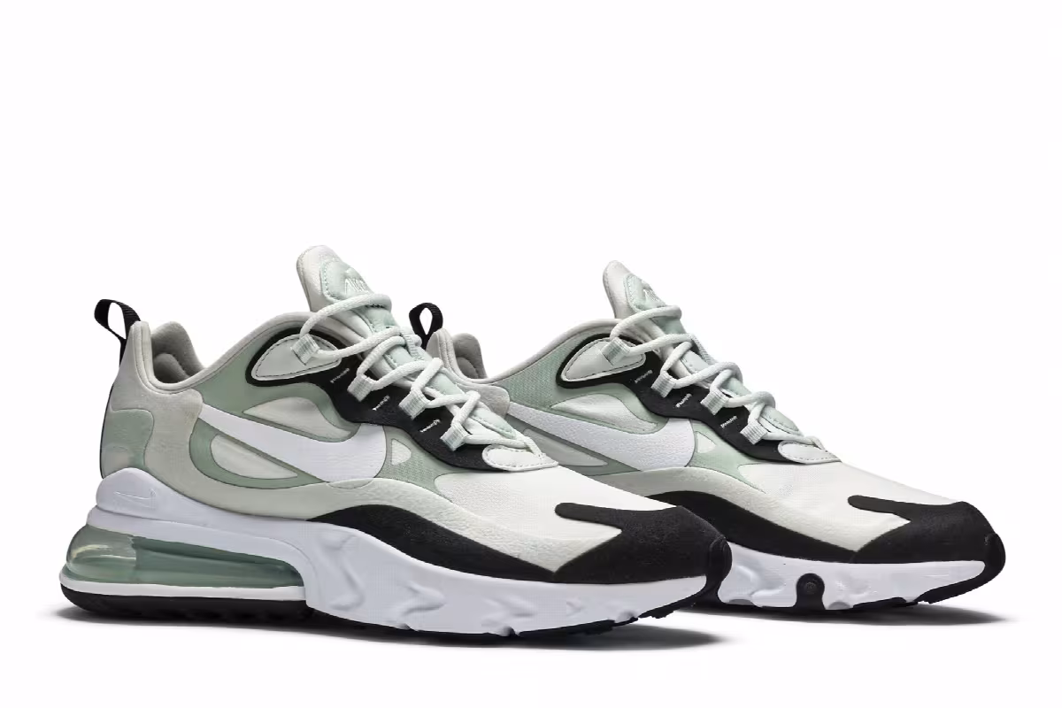Nike Women's Air Max 270 React Spruce Aura, view 9