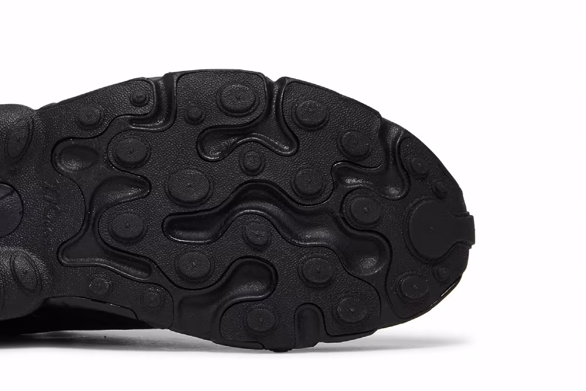 Nike Women's Air Max 270 React Triple Black, view 6