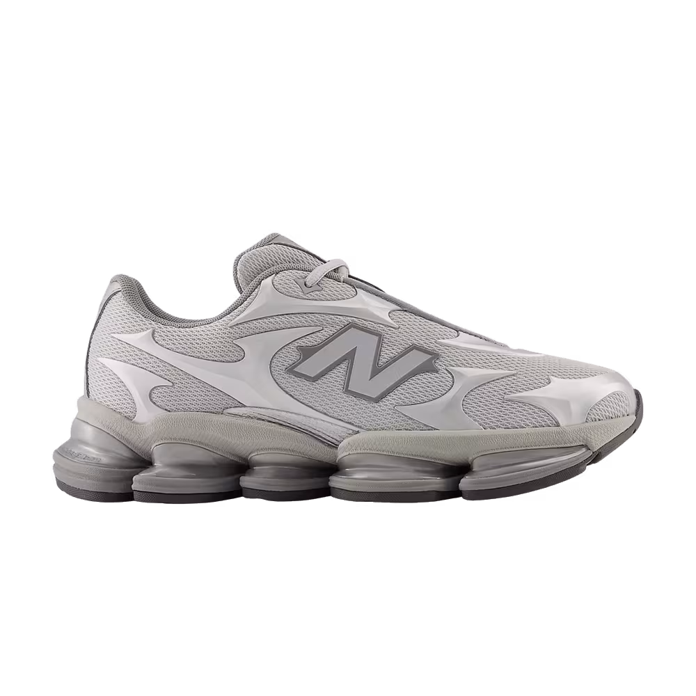 New Balance 2000 Silver Metallic