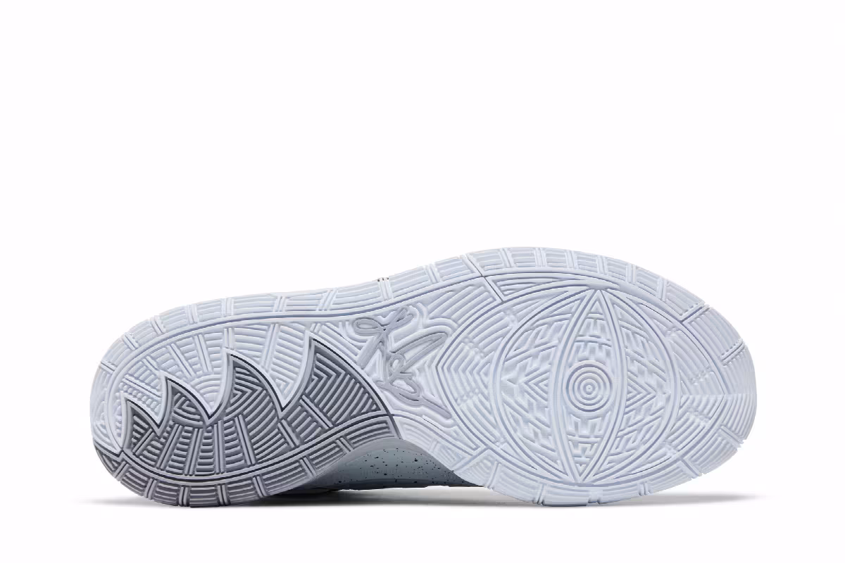 Nike Kyrie 6 Team Black Wolf Grey, view 5