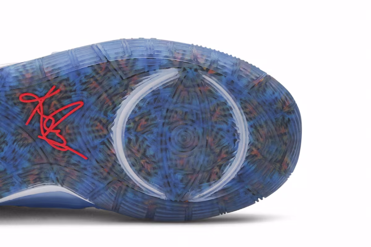 Nike Kyrie 6 GS Sapphire, view 6