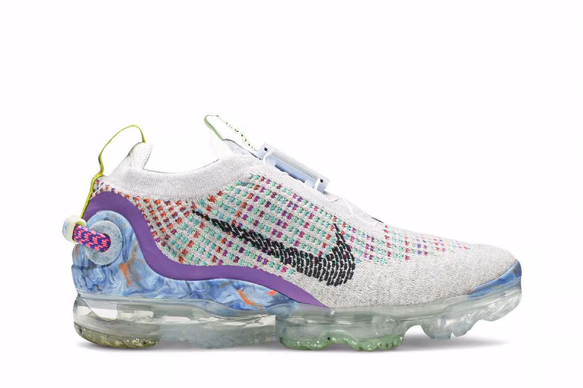 Nike Women's Air VaporMax 2020 Flyknit Multi-Color, view 2