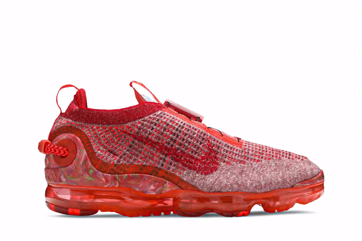 Nike Air VaporMax 2020 Flyknit Team Red, view 2