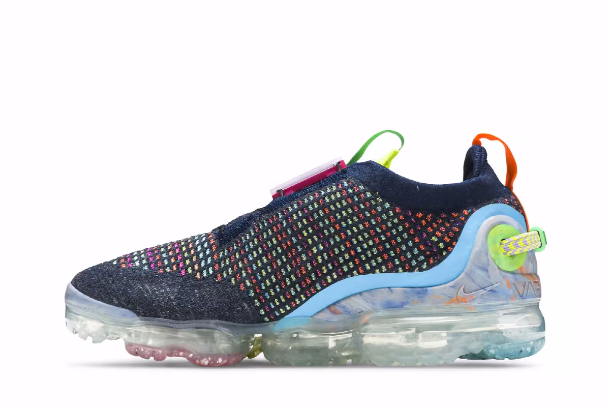 Nike Women's Air VaporMax 2020 Flyknit Deep Royal Blue Multi, view 4
