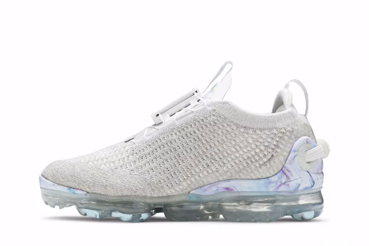 Nike Women's Air VaporMax 2020 Flyknit Summit White, view 4