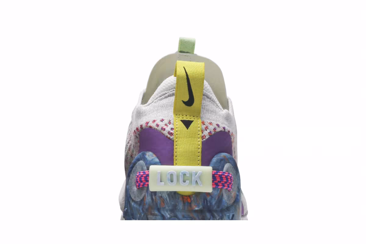 Nike Air VaporMax 2020 Flyknit Multi-Color, view 8